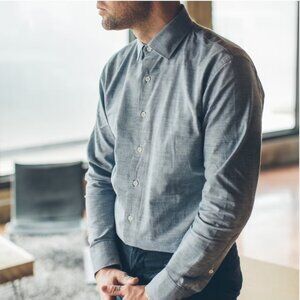 Taylor Stitch Hyde in Chambray